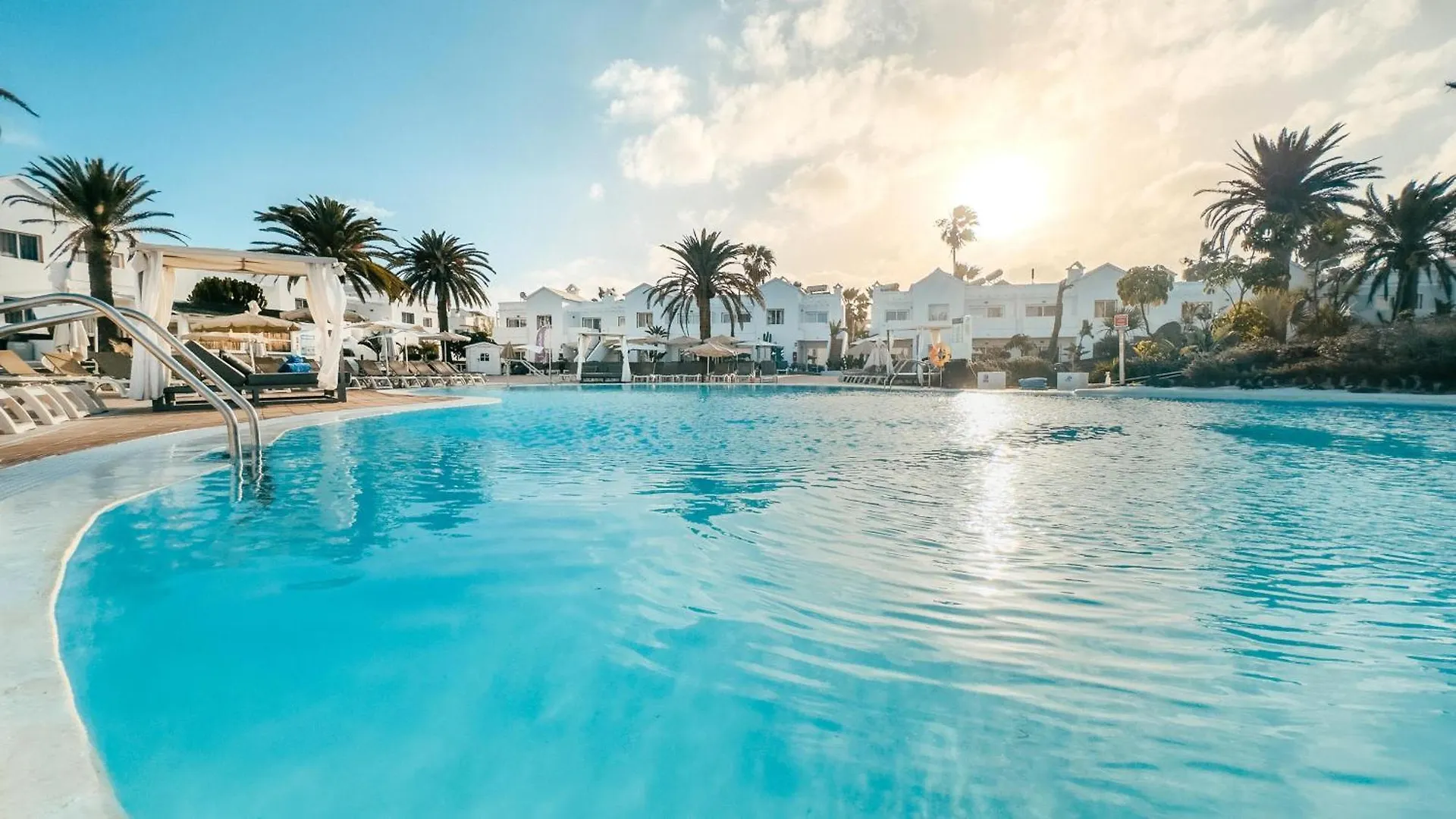 **** ホテル Labranda Corralejo Village スペイン